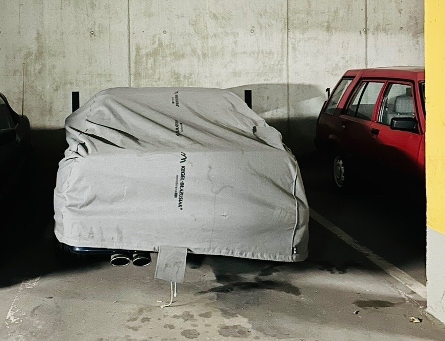 Tiefgaragenstellplatz